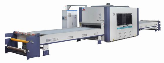 Máquina de prensa de membrana de vacío positiva y negativa para laminado de PVC de alto brillo